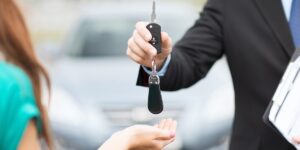 Read more about the article Key Attributes of a Safe Driver with Al Muhanad Car Rental